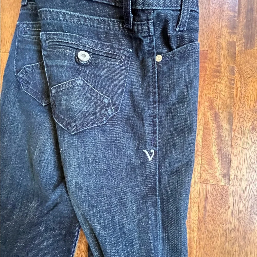 Vintage Denim of Virtue Flare Jeans - Picture 5 of 10